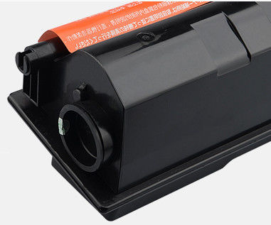Imprimante FS -1100D d'origine Cartouches de toner Kyocera TK144 TK140