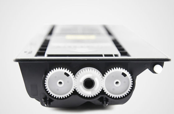 Cartouche de toner pour photocopieuse TK685 de la société Kyocera TASKalfa 300I